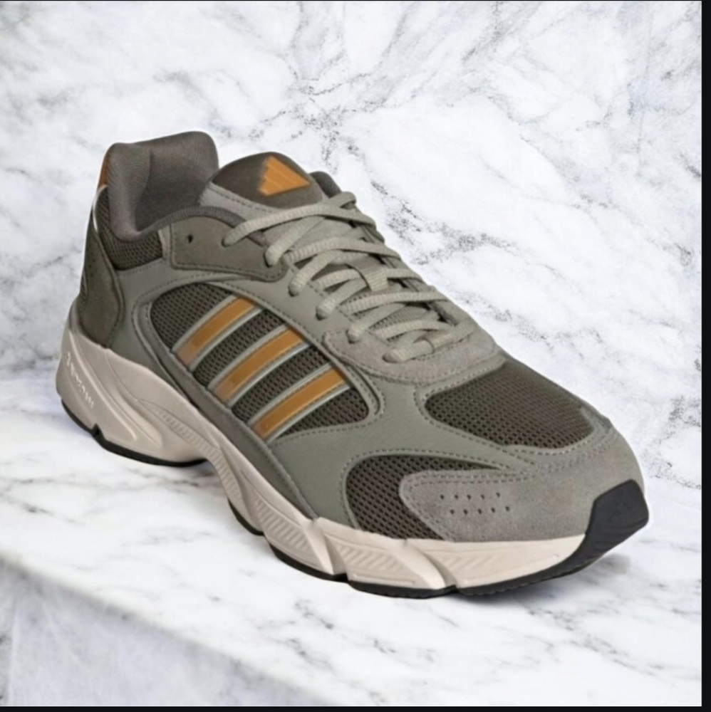 ADIDAS NIB Sneakers Green With Orange Leather Overlay.  NWT 11.5